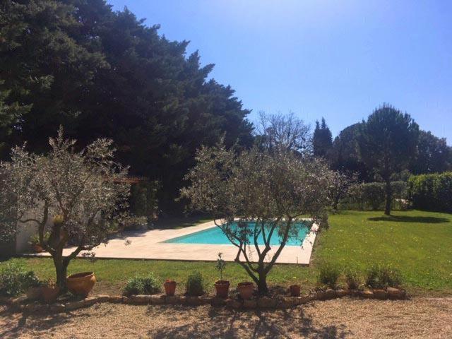 فيلا كافايوفي Provencal Farmhouse, Pool, Pool House, Countryside Plan D?Orgon, Provence - 8 People المظهر الخارجي الصورة